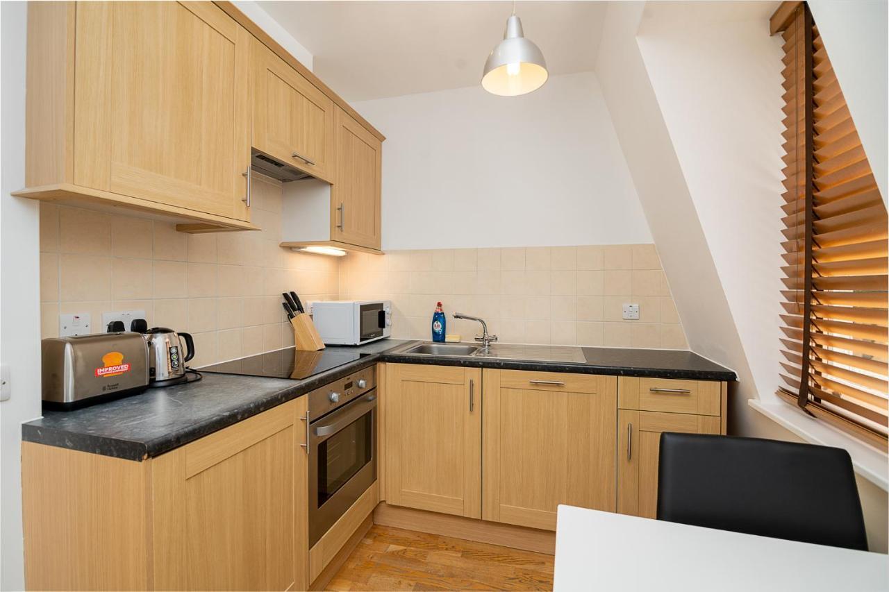 Modern 1 Bed Flat For Up To 2 People In Holborn, London With Free Wifi Apartment Bagian luar foto